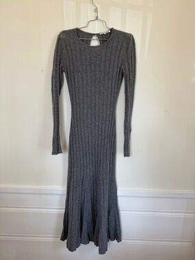 Reformation Gray Ribbed Long Sleeve Knit Dress